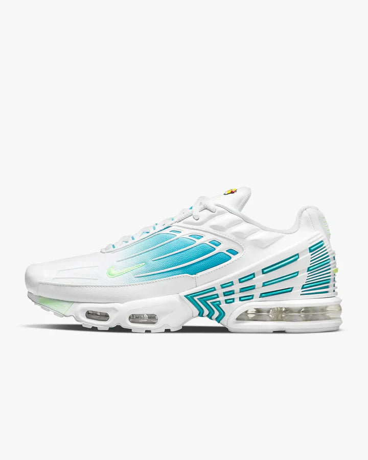 Nike tn air max plus triple white hot sale