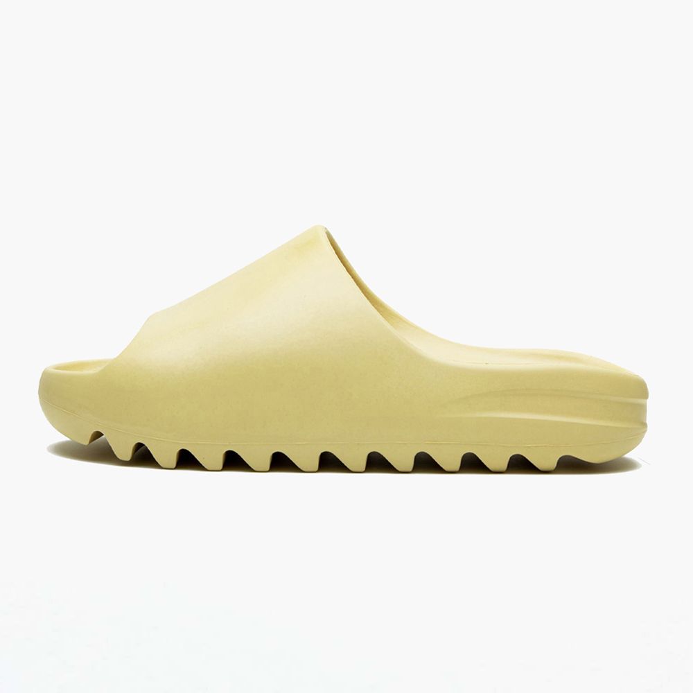 yeezy slide サンド Yeezy Slide Desert Sand – Limited Supply ZA