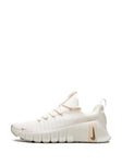 Nike's Free Metcon 5 “Creme” Sneaker
